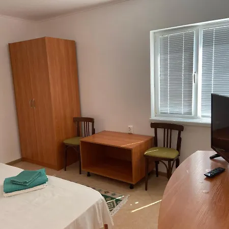 соларис 4 בית הארחה